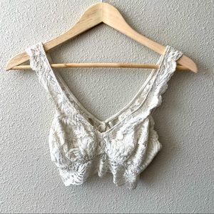 aerie Lace Bralette in Cream